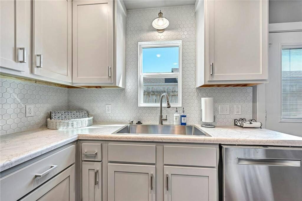 House Of Charm! Bike Trails & New Walmart Hq Villa Bentonville Bagian luar foto